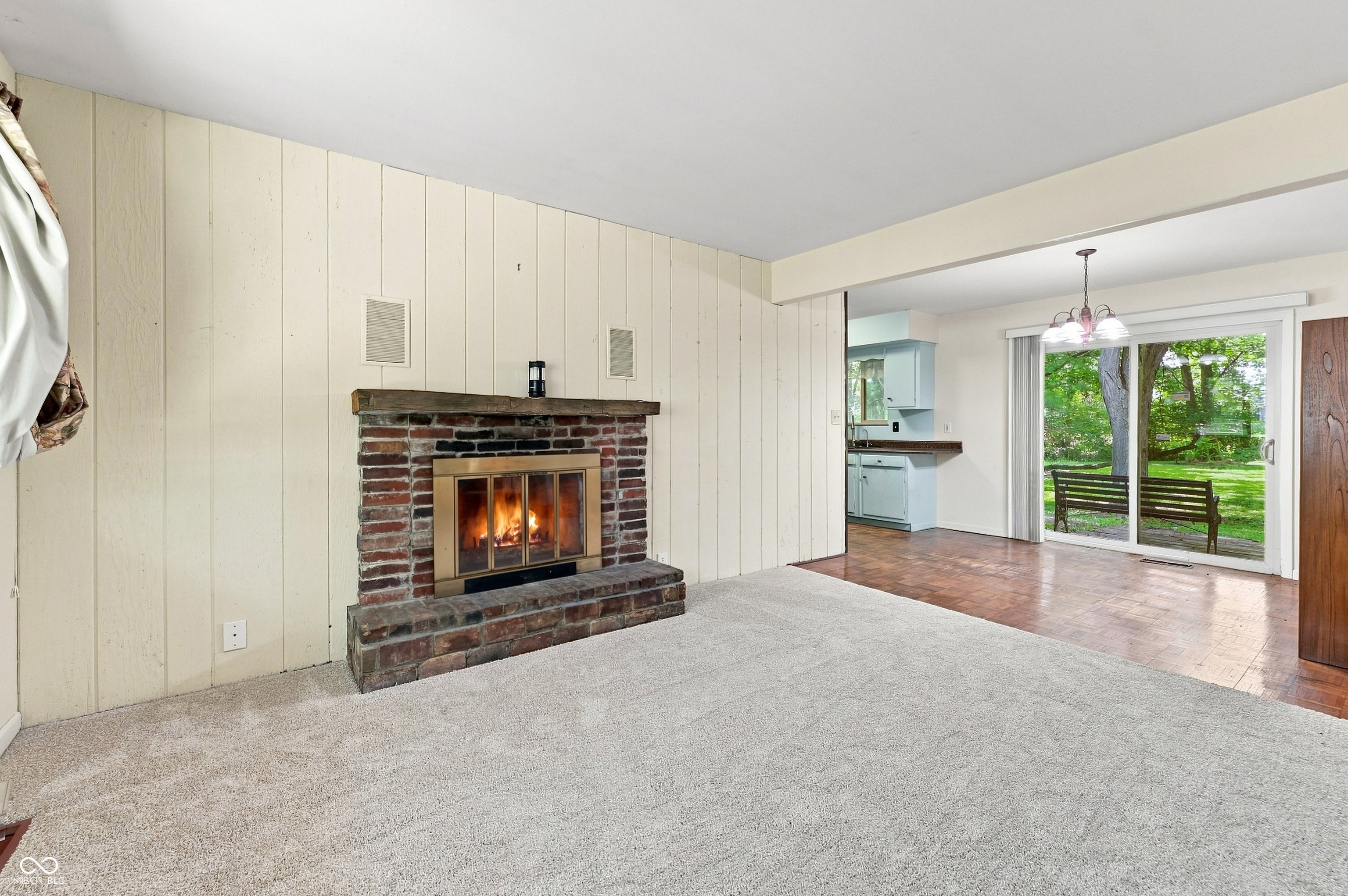 8429 W 84th Street
