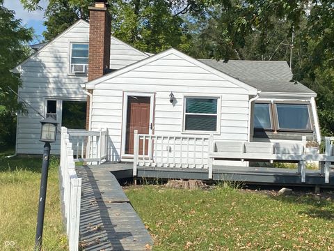 18378 Southeastern Parkway Fortville IN 46040