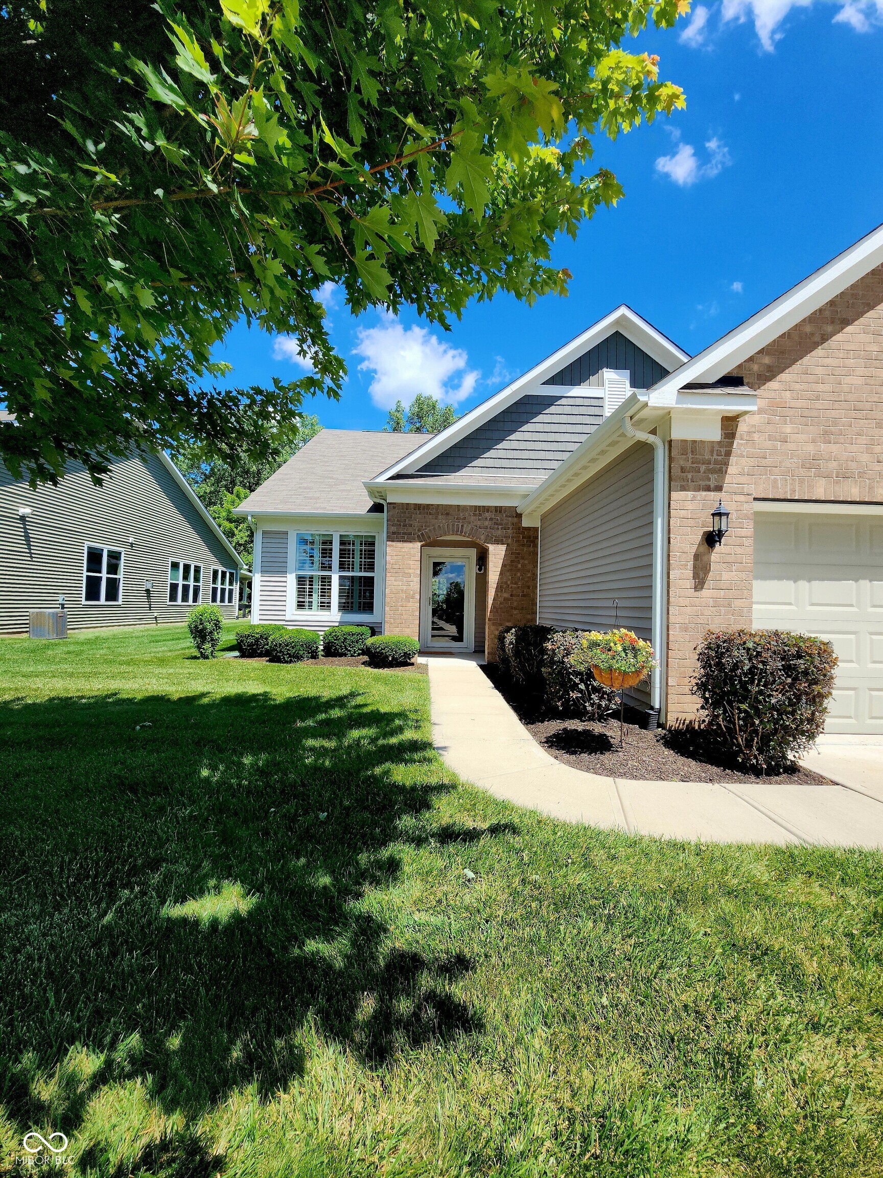 4890 Mimosa Drive