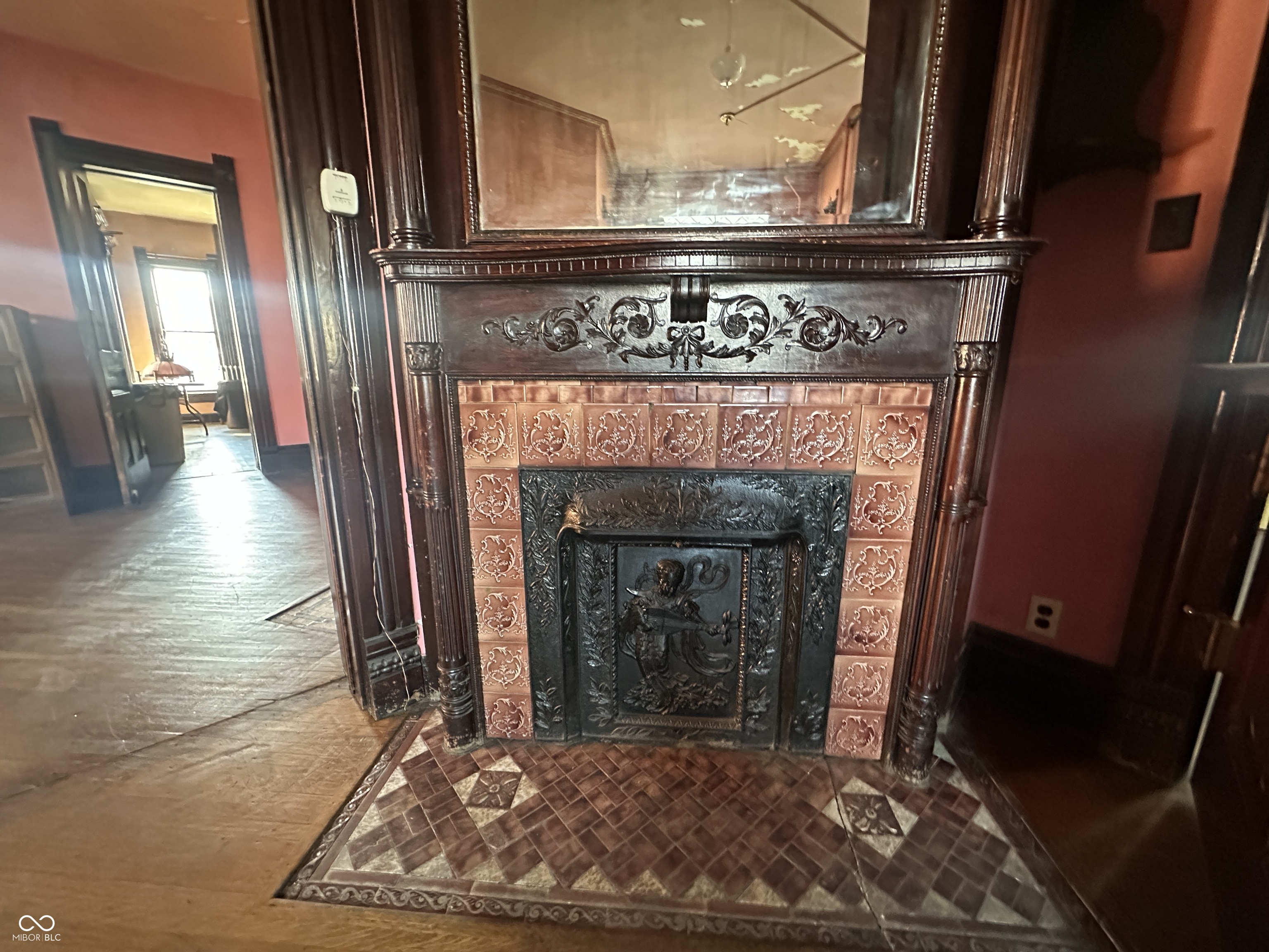 403 W Kirkwood Avenue