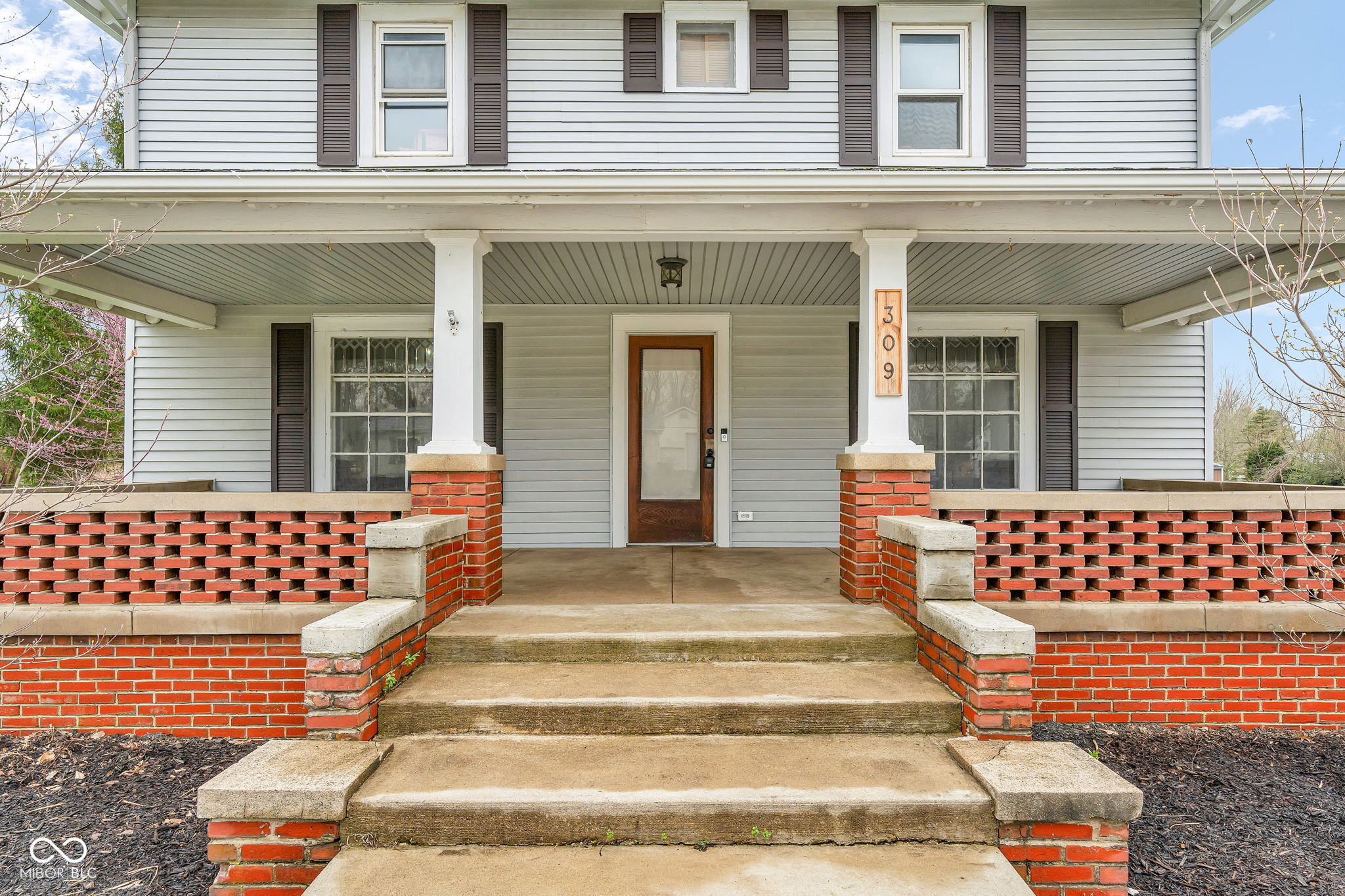 309 E Forest Home Street