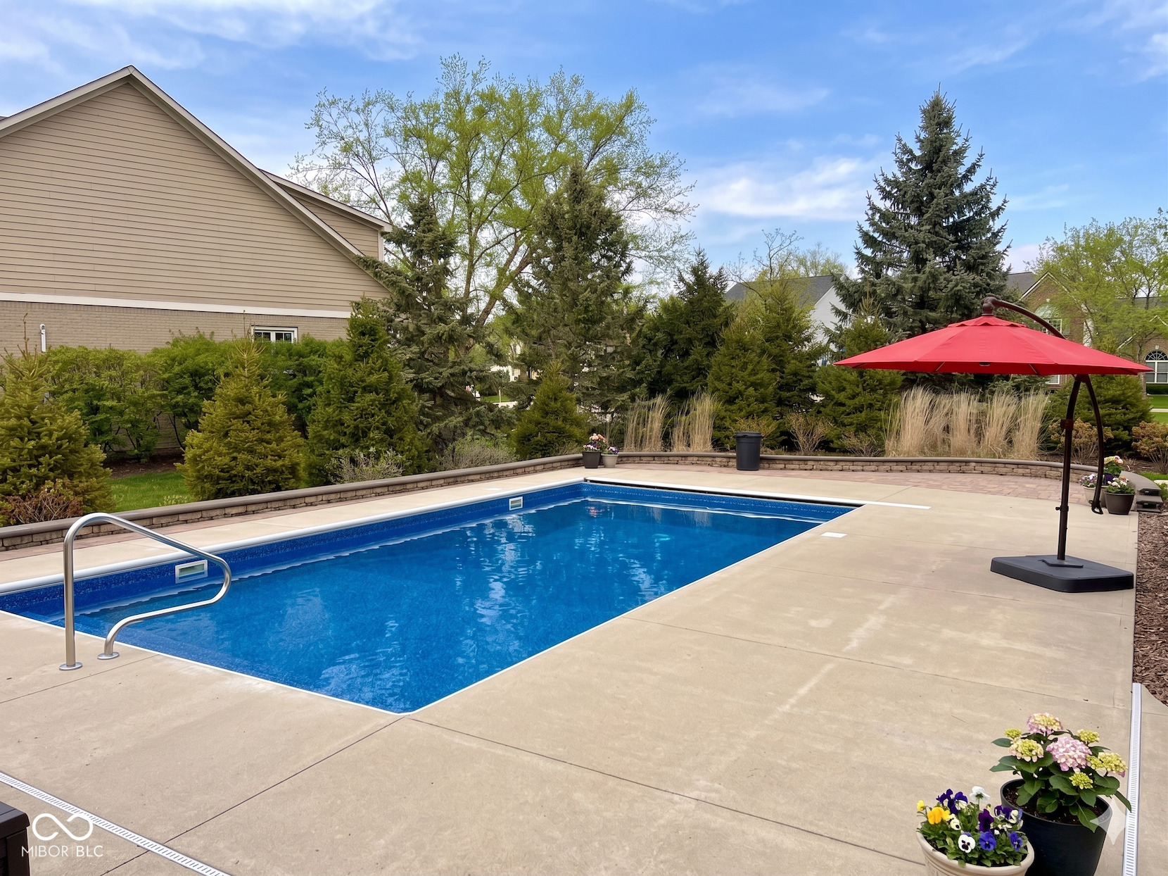 9980 Woodlands Drive