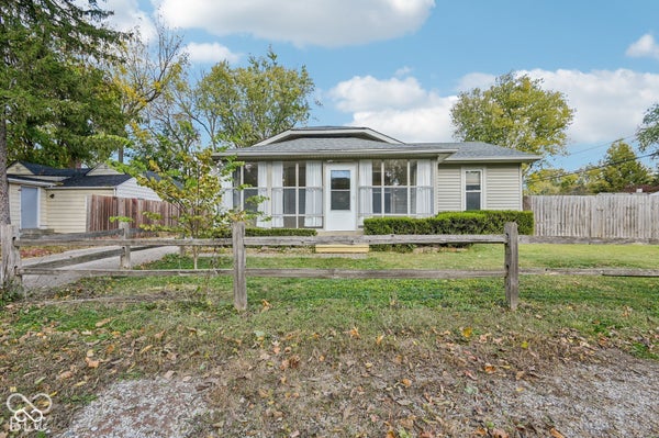 1920 E 67TH ST, INDIANAPOLIS, IN 46220 - Image a71ce1cdc577be9e0bf6194dd3ea18ac/3674487122