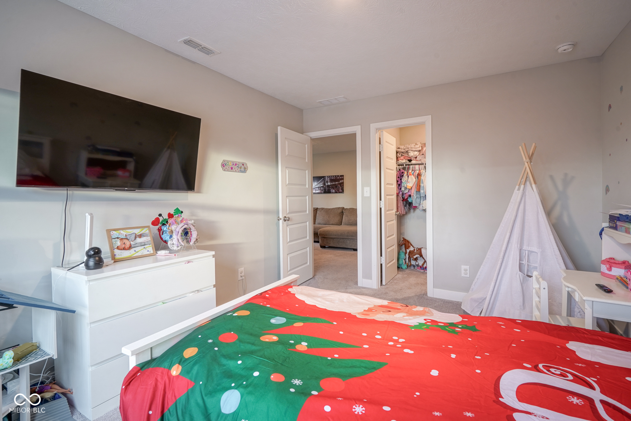 Westfield, Indiana 46074, United States, 5 Bedrooms Bedrooms, ,3 BathroomsBathrooms,Residential,Active,27208