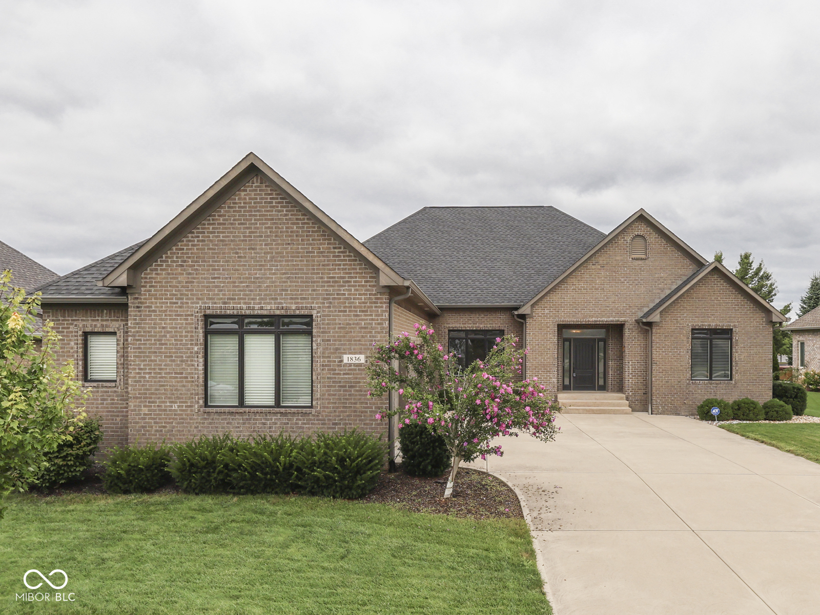 1836 Golden Field Drive