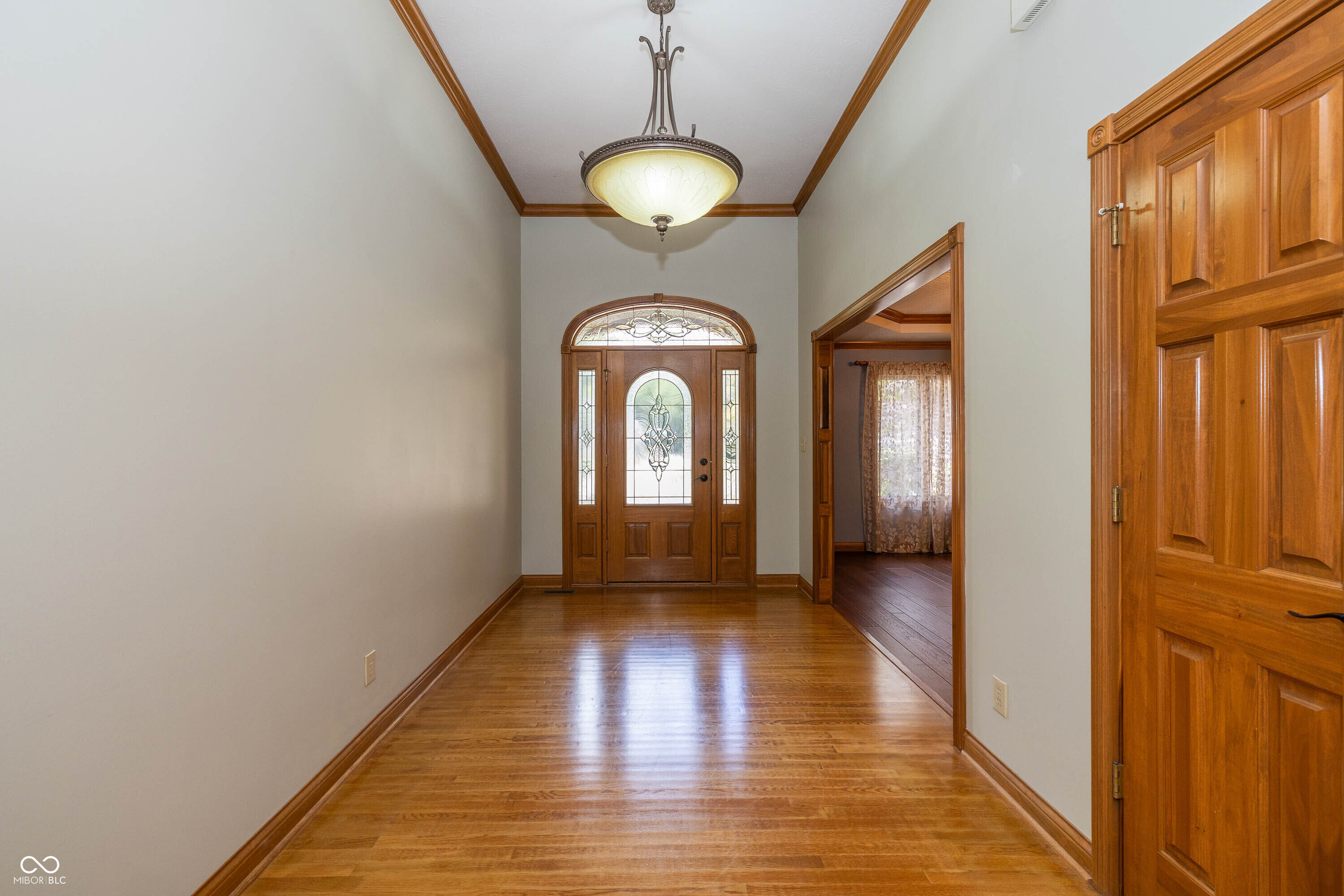 2037 Aspen Drive