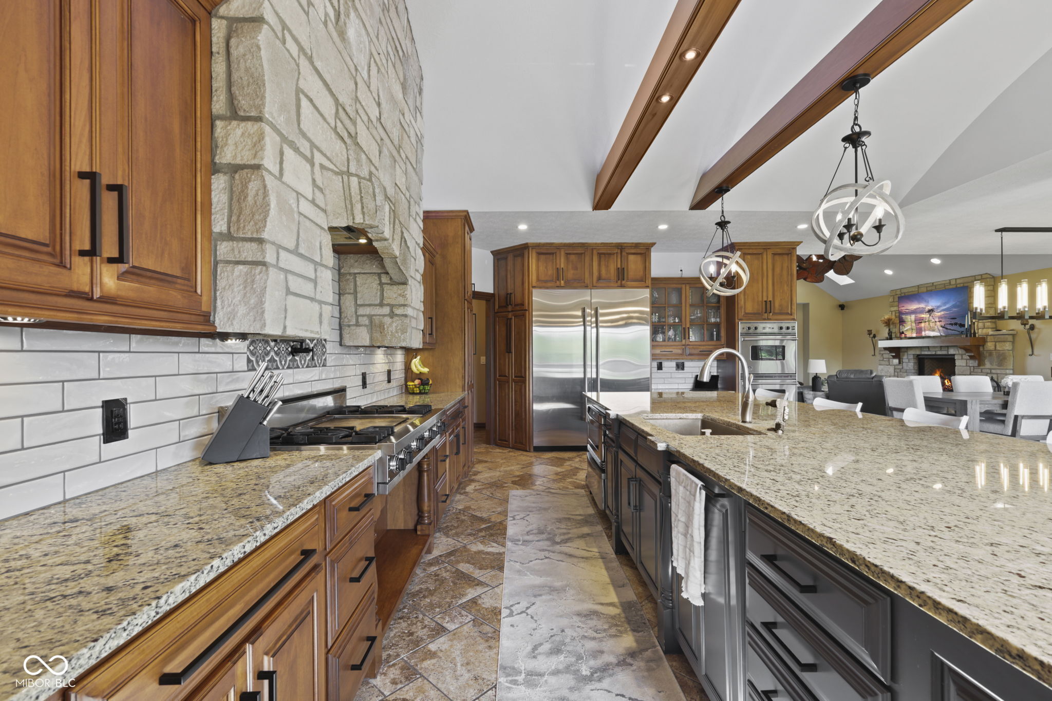 6719 E Cross Timbers Court