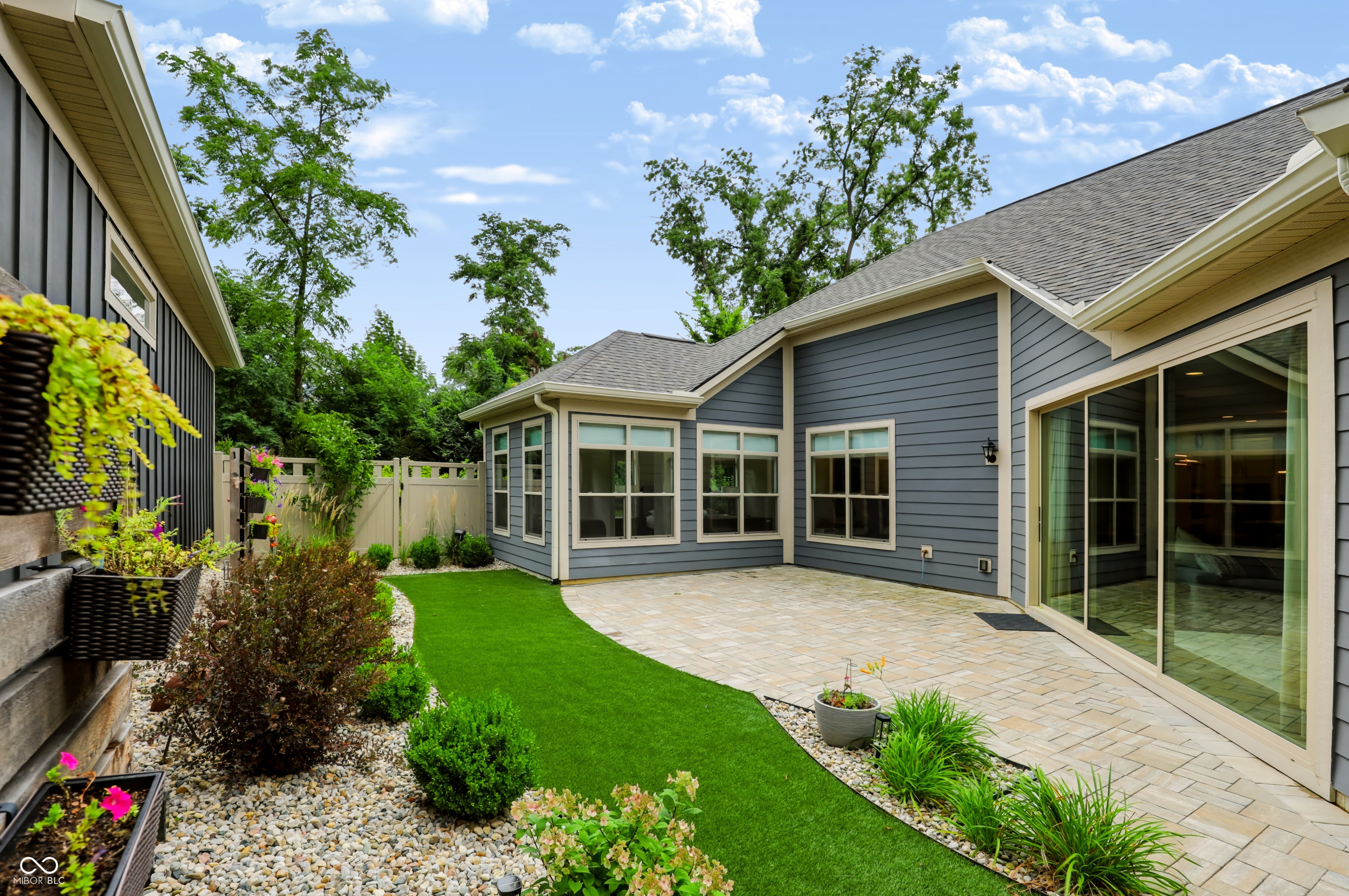 14009 Rowling Place