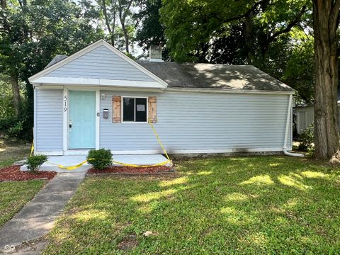 Photo of 519 W 32nd Street, Indianapolis, IN 46208 (MLS # 22051560)