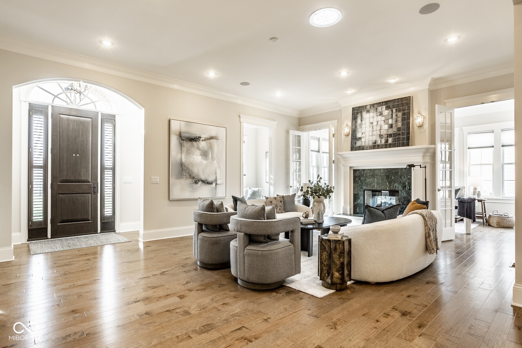 13168 Frogmore Street