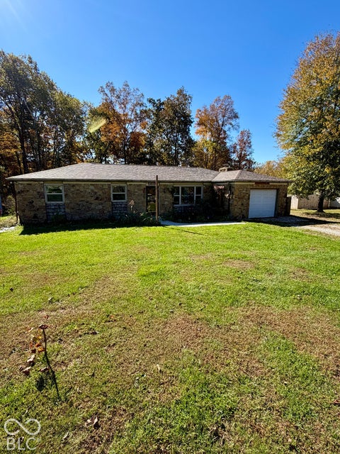 Photo of 5819 Old Morgantown Road, Martinsville, IN 46151 (MLS # 22117836)