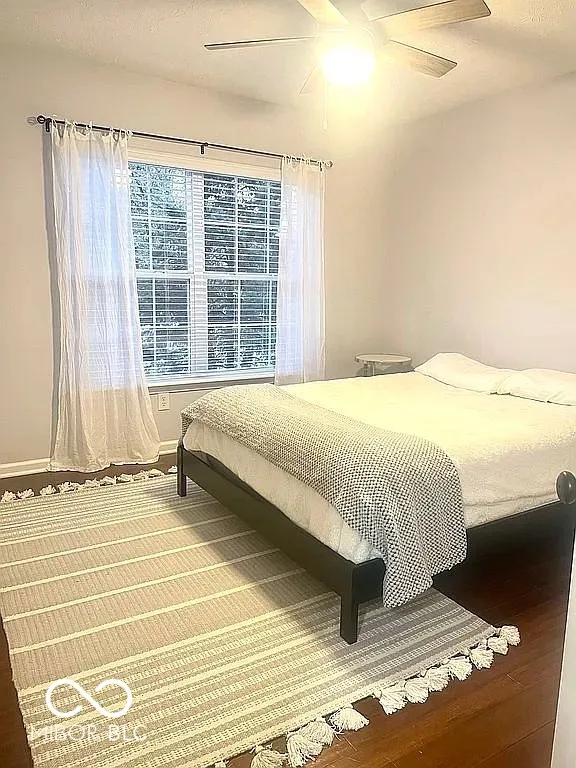 Fishers, Indiana 46040, United States, 4 Bedrooms Bedrooms, ,4 BathroomsBathrooms,Residential,Pending,239774