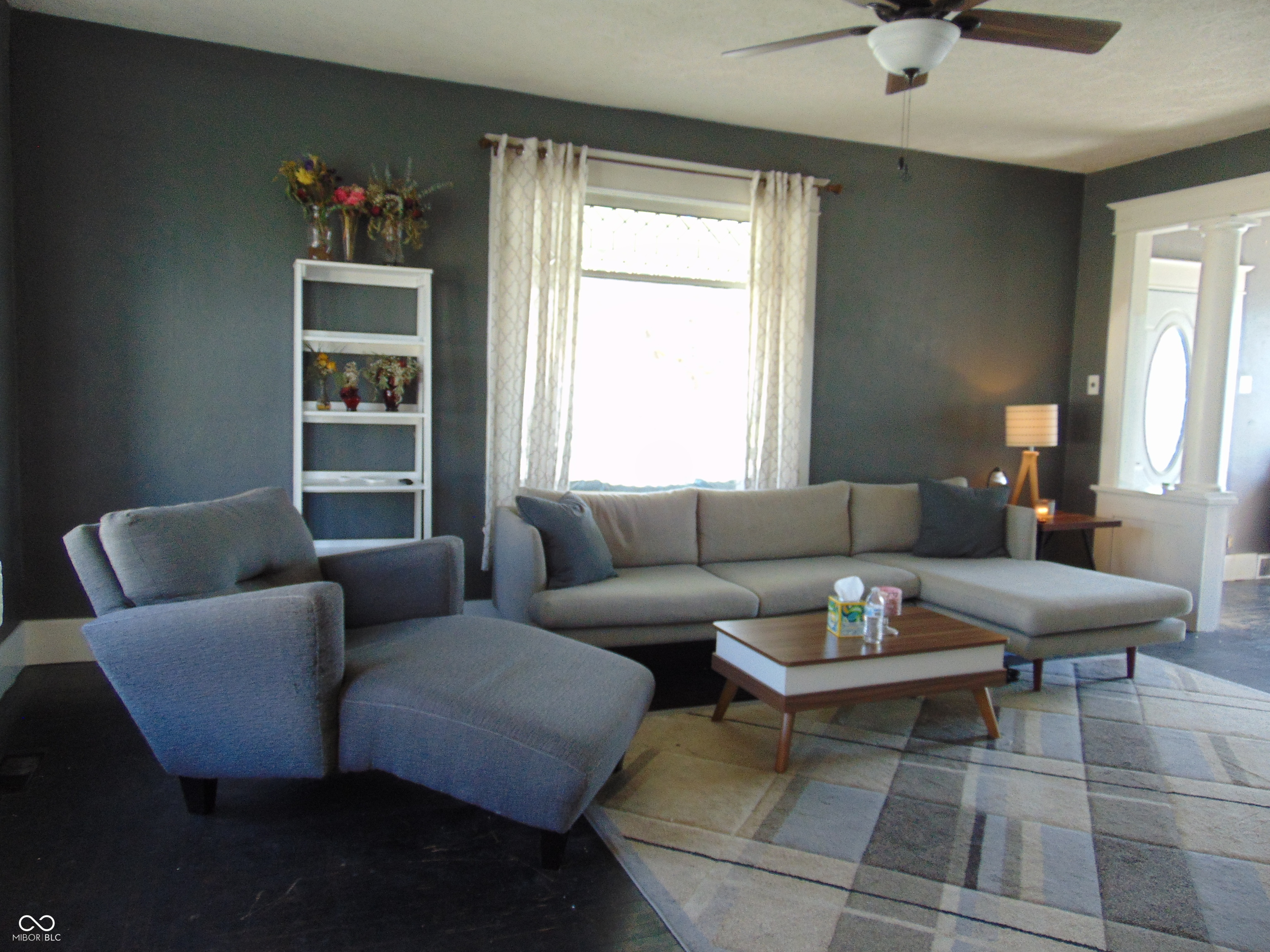 1302 S Prairie Street - Photo 4
