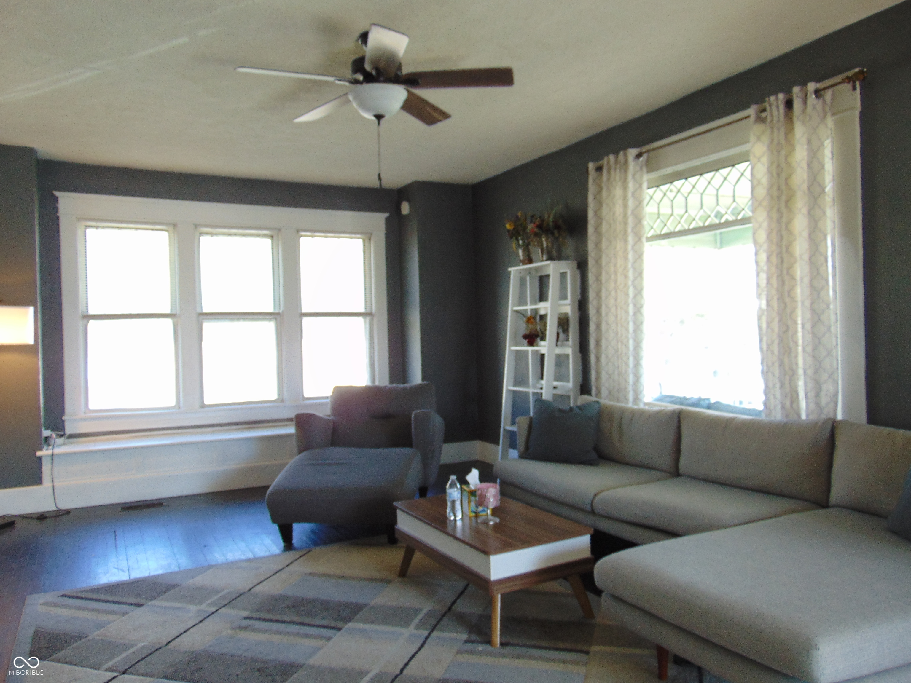 1302 S Prairie Street - Photo 3