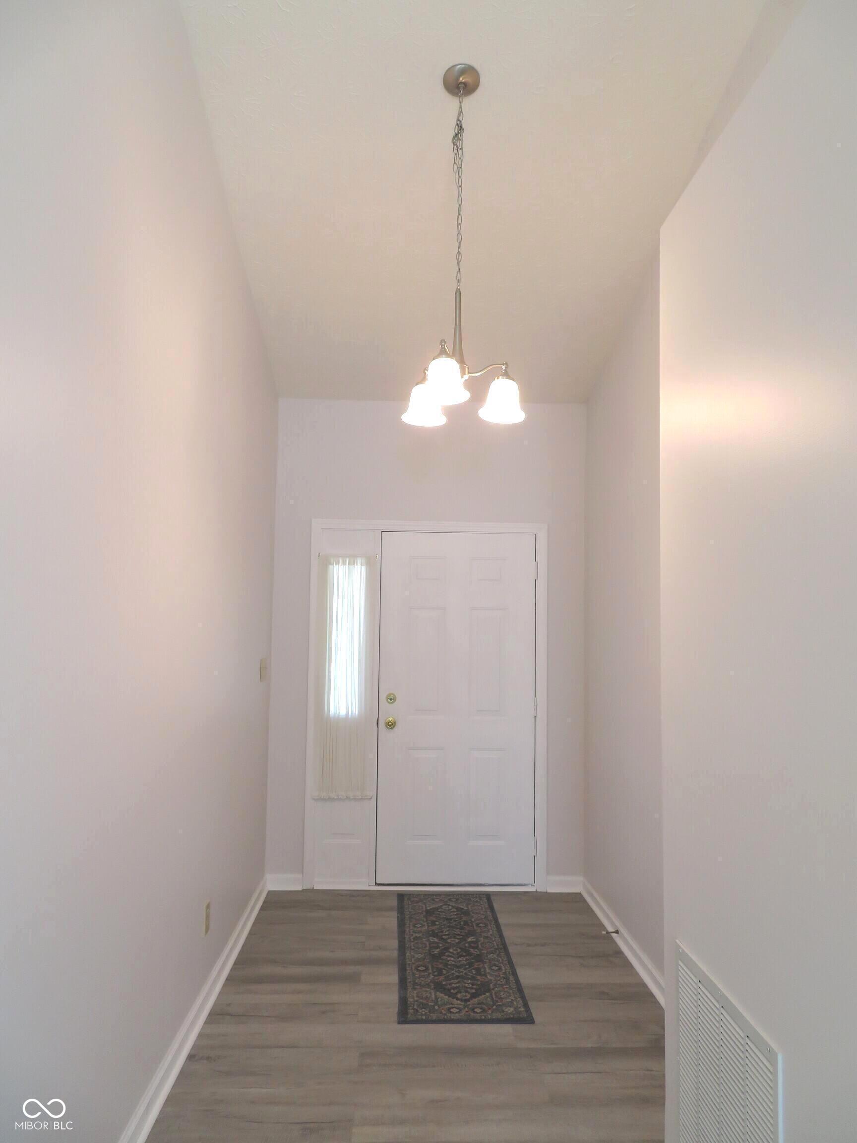 5972 Marco Street