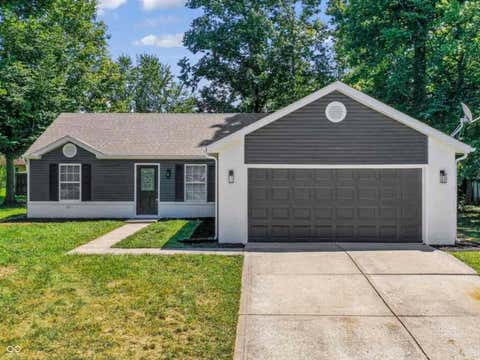 Photo of 11418 Cherry Lake Circle, Indianapolis, IN 46235 (MLS # 22116636)