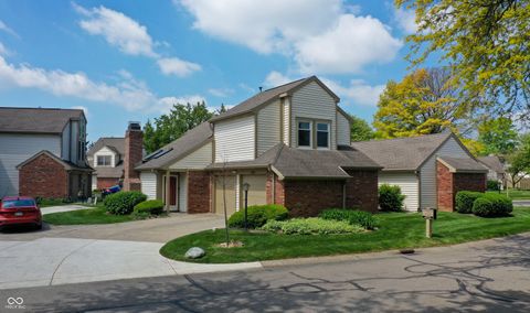 Photo of 11614 Buttonwood Drive, Carmel, IN 46033 (MLS # 22037250)