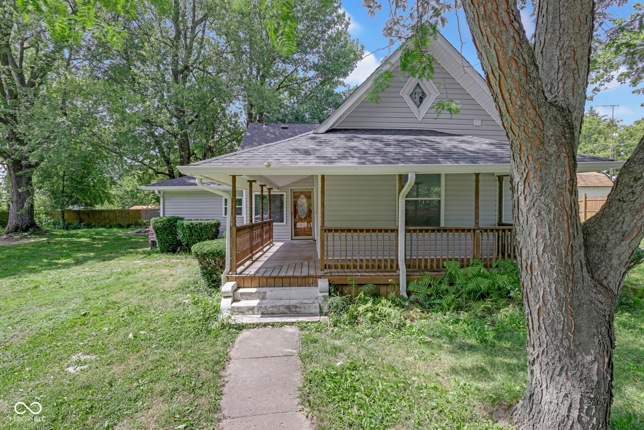 26098 Six Points Road