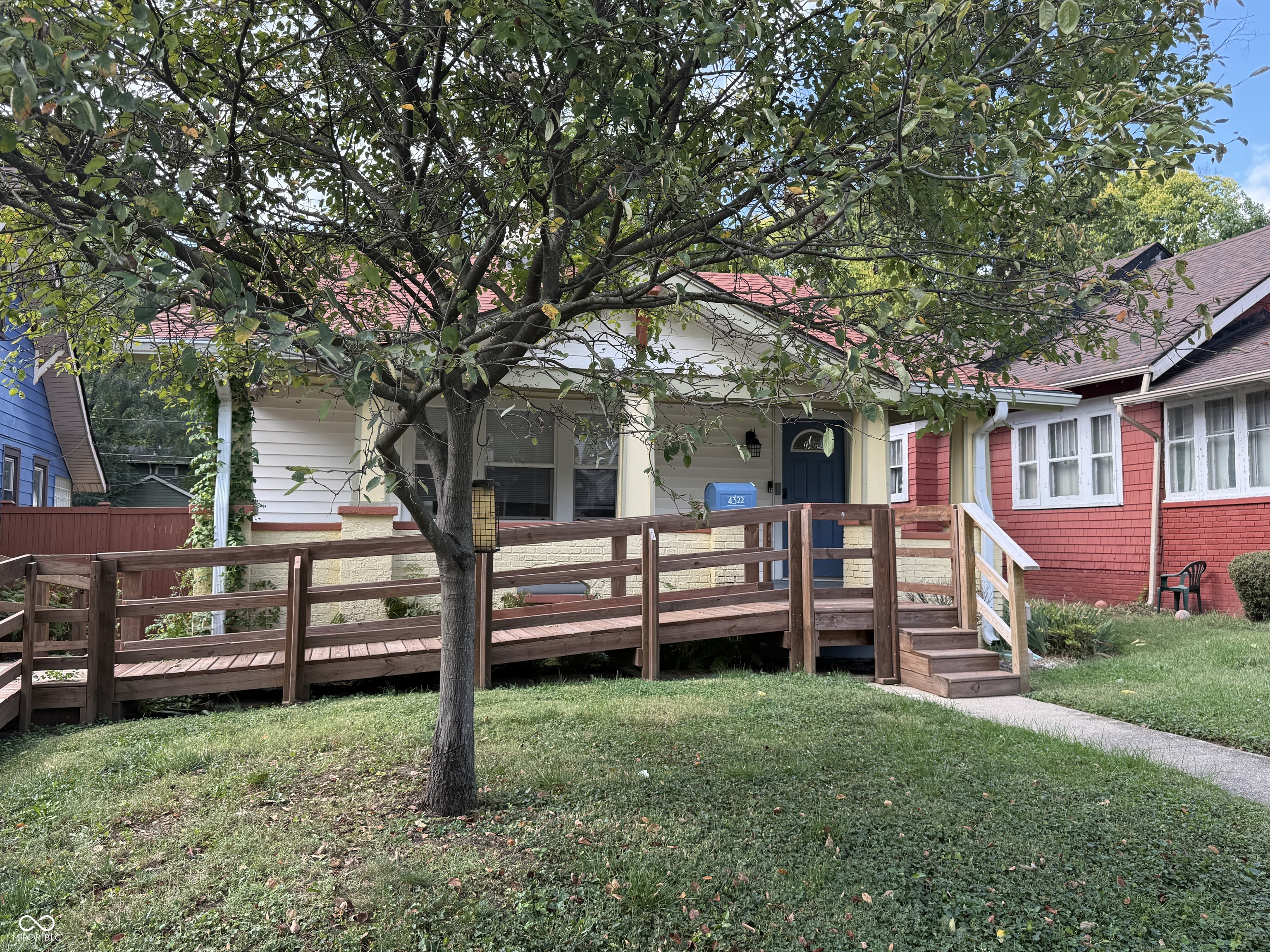 4322 Carrollton Avenue