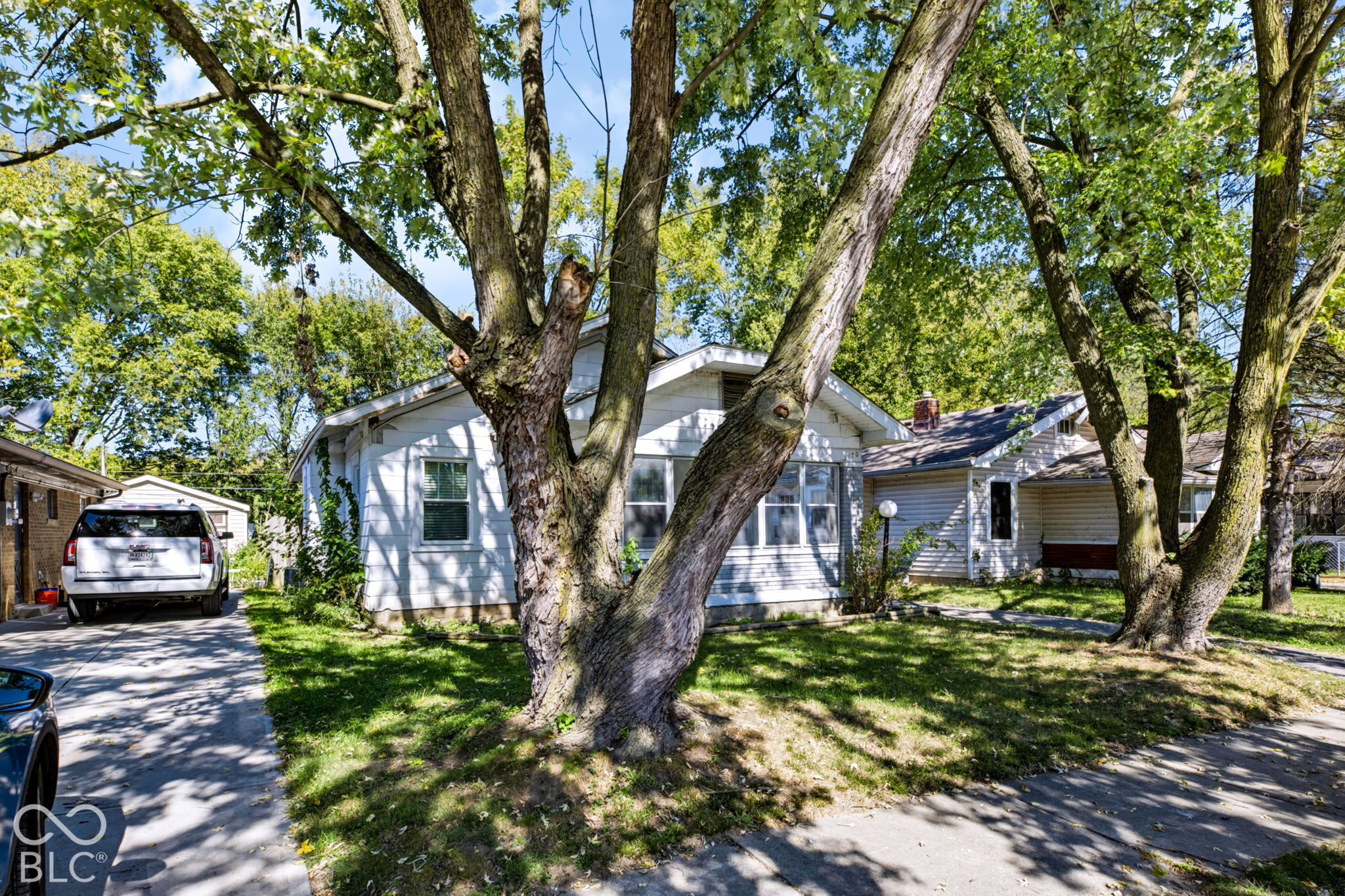 3770 Creston Drive