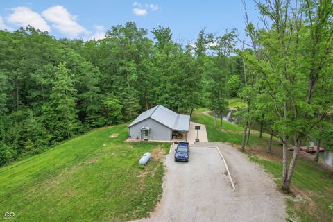 Photo of 3391 W County Road 1125 N, Seymour, IN 47274 (MLS # 22085292)