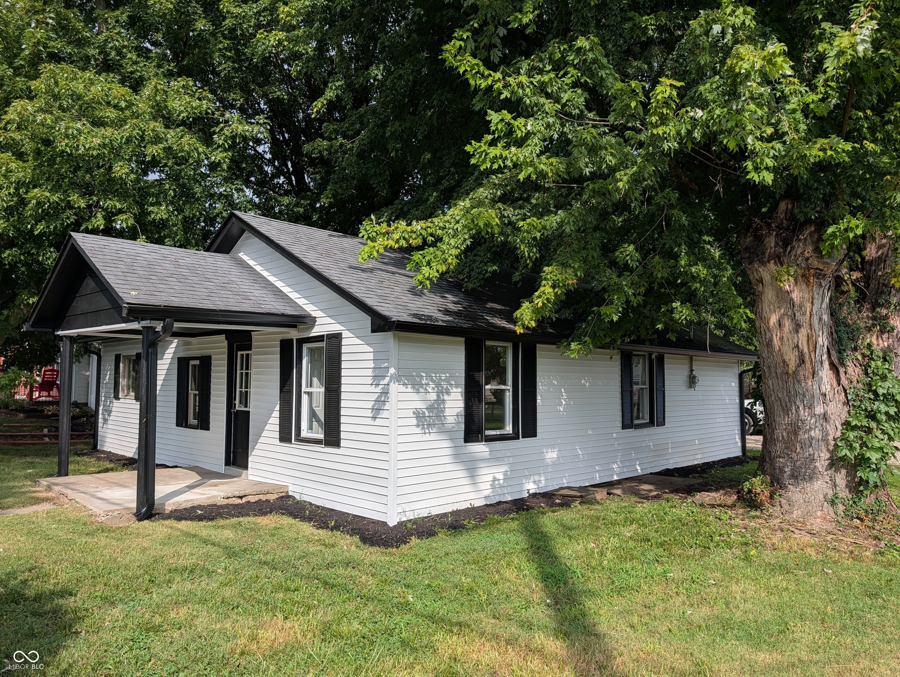 60 W Poston Road