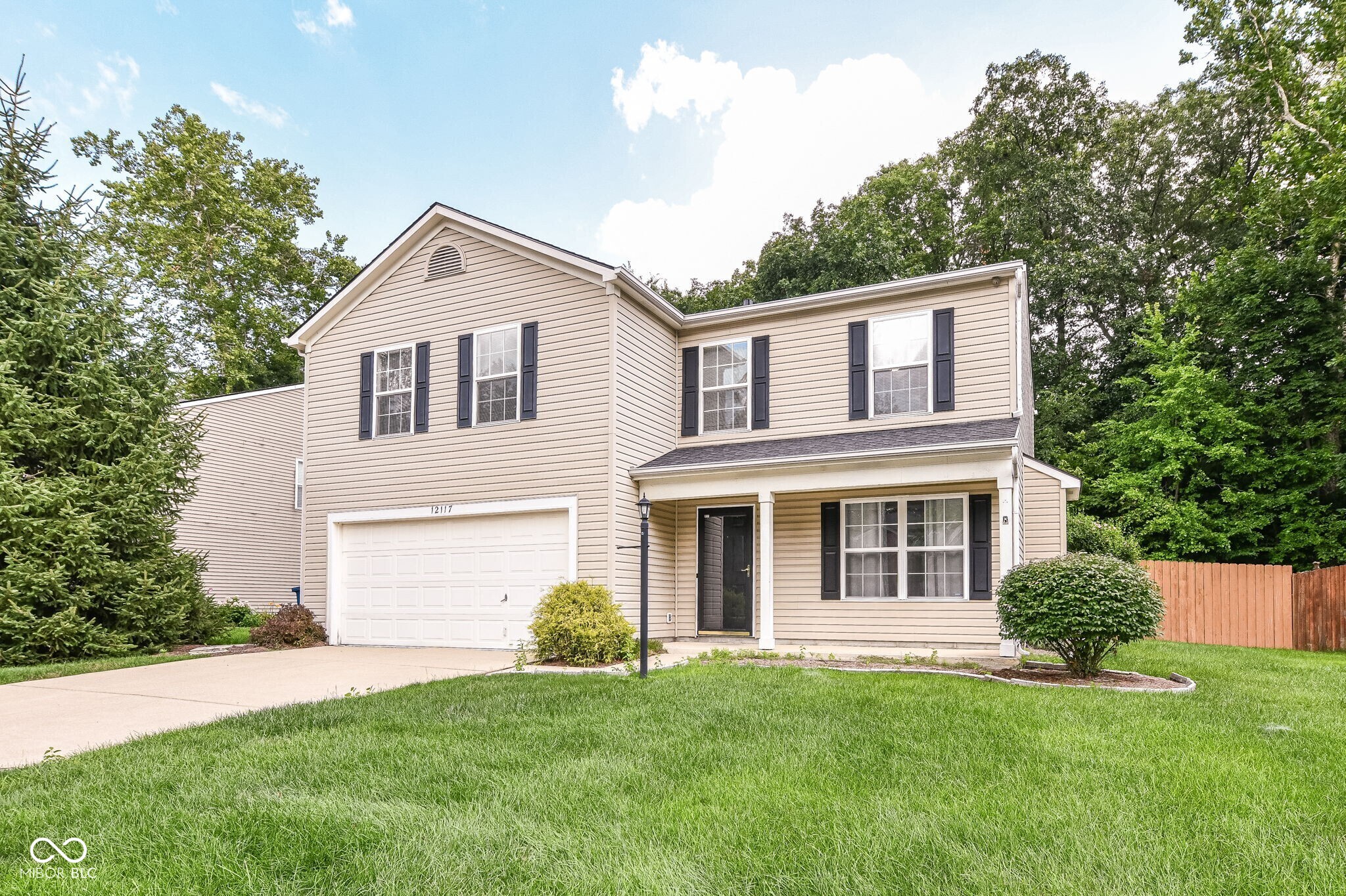 12117 Royalwood Court