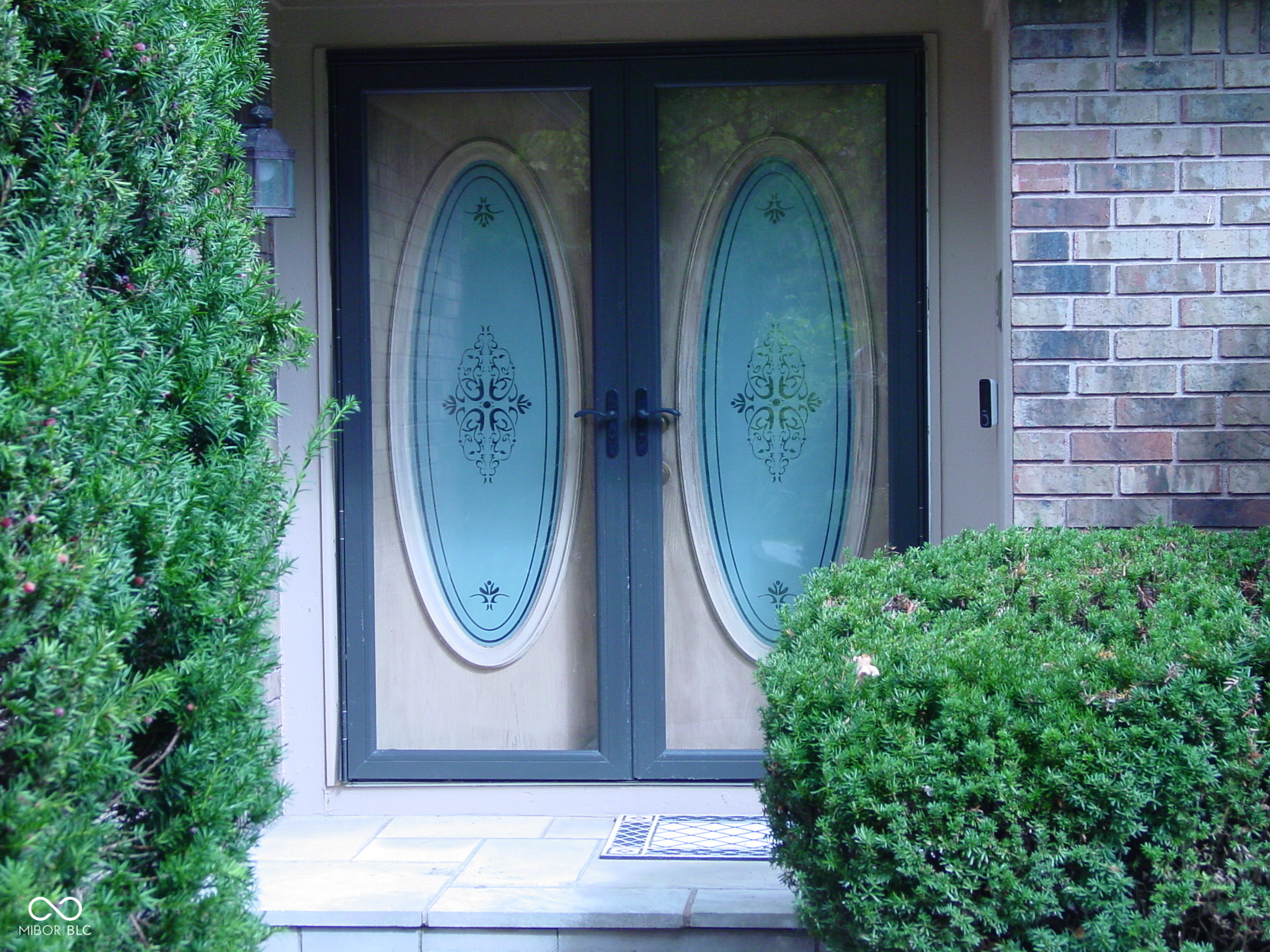 803 Oak Court