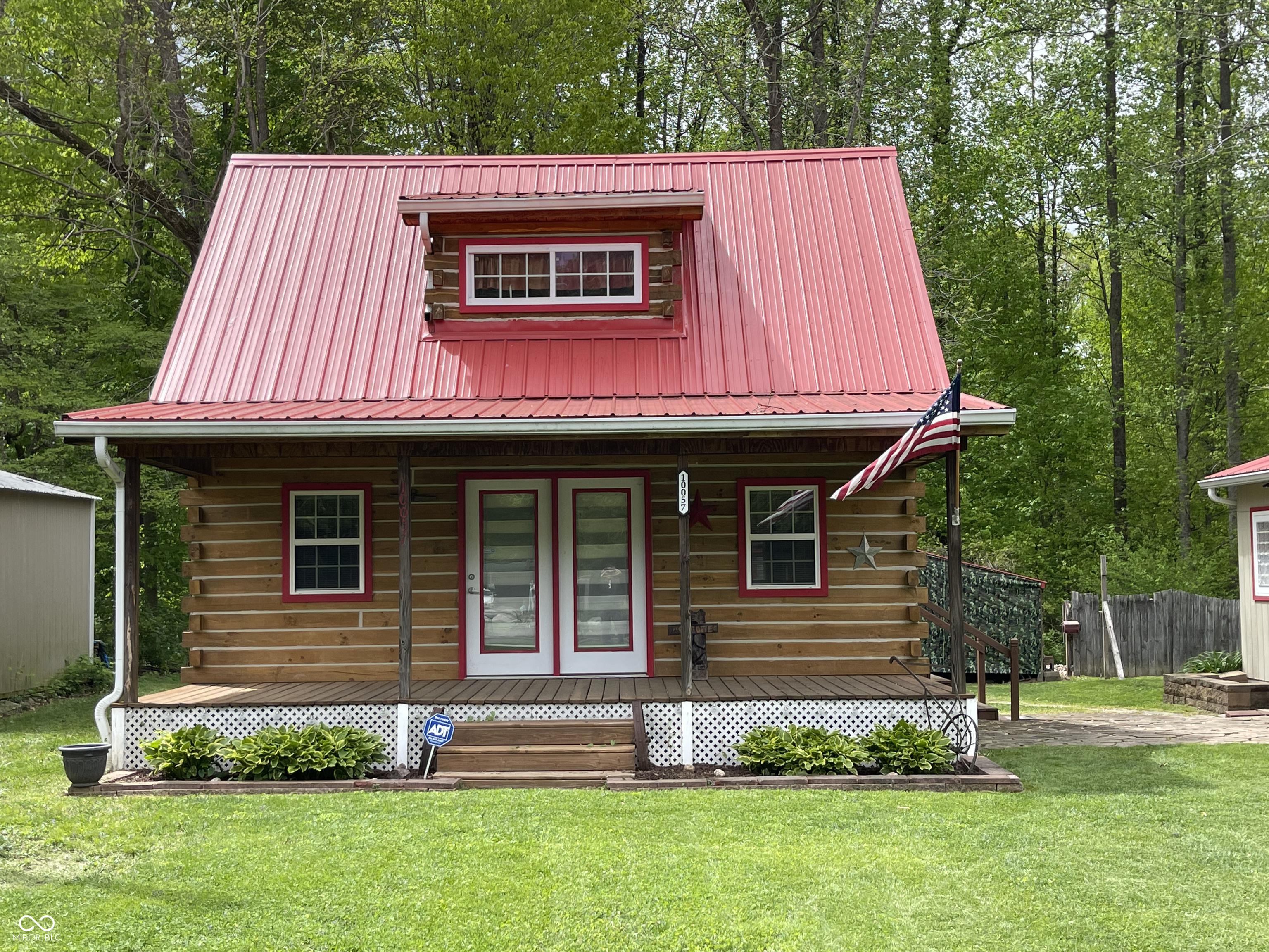 Listing image 1