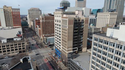 Photo of 110 E Washington Street #601, Indianapolis, IN 46204 (MLS # 22079797)