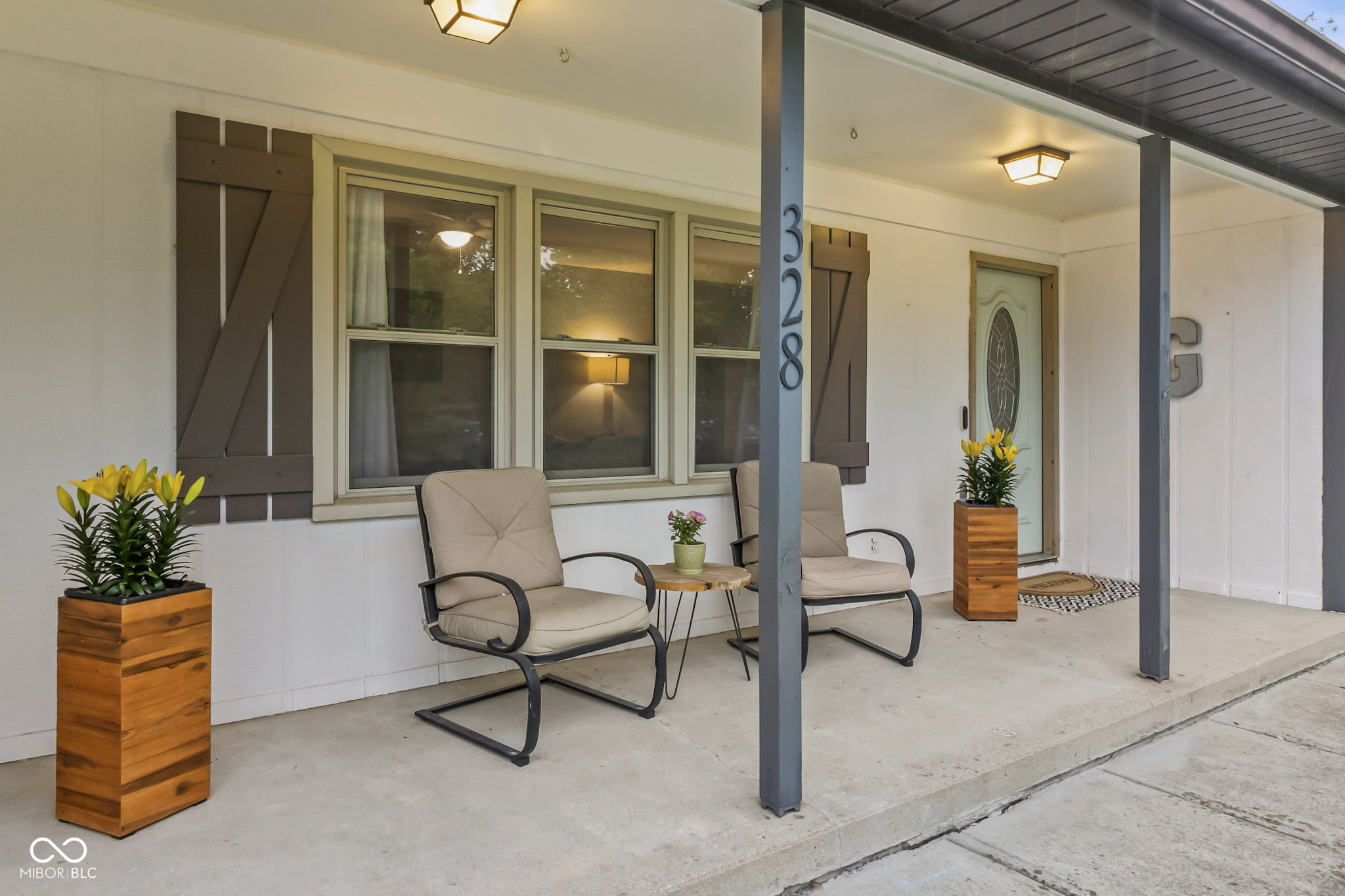 328 Fox Circle