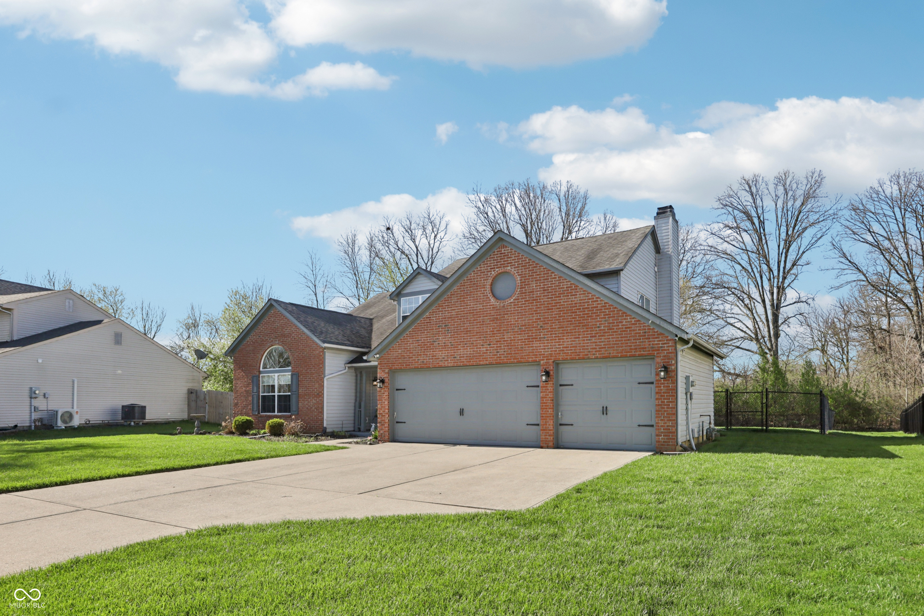 8635 Eagles Nest Drive