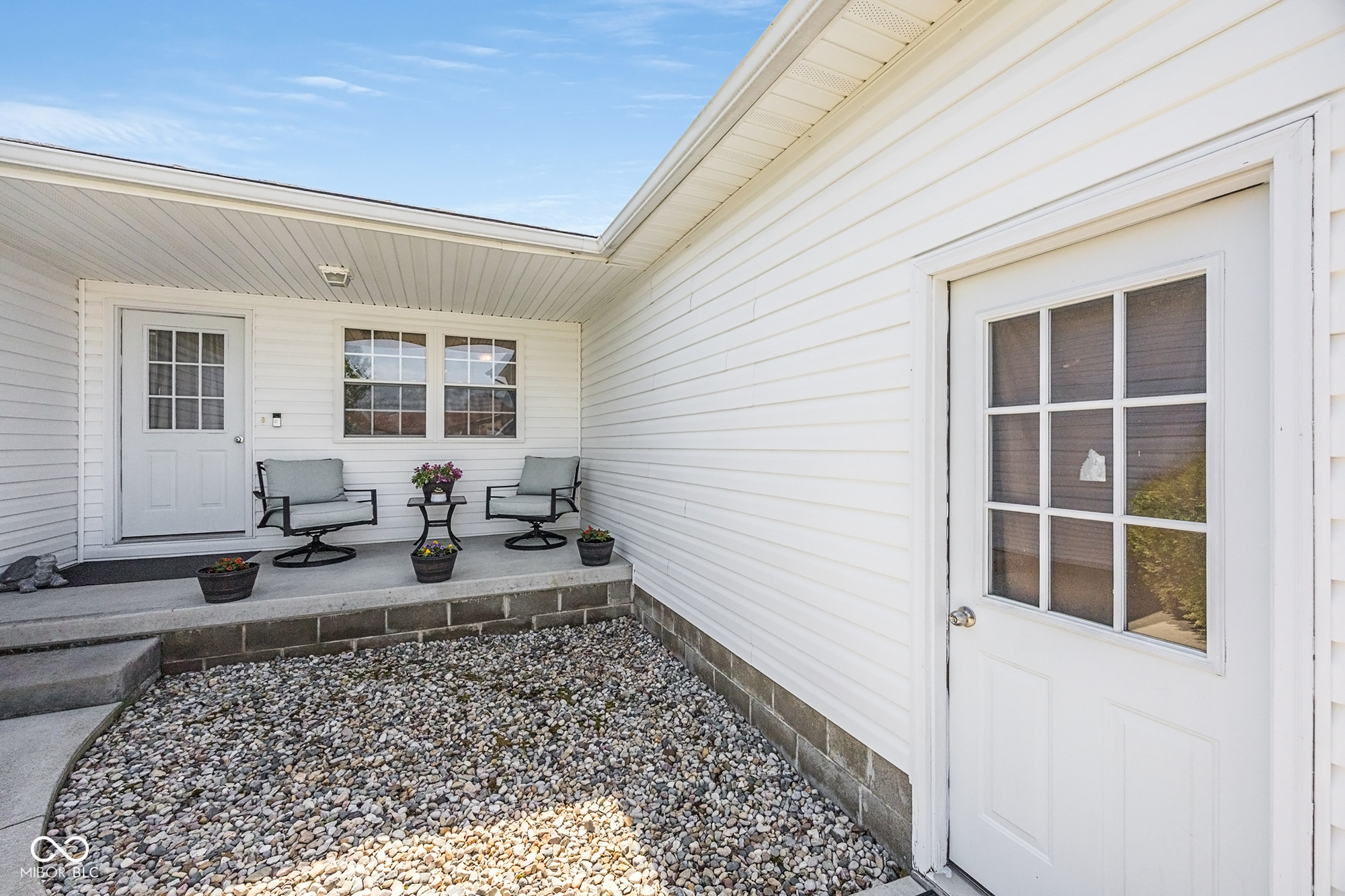 1665 W Integrity Street