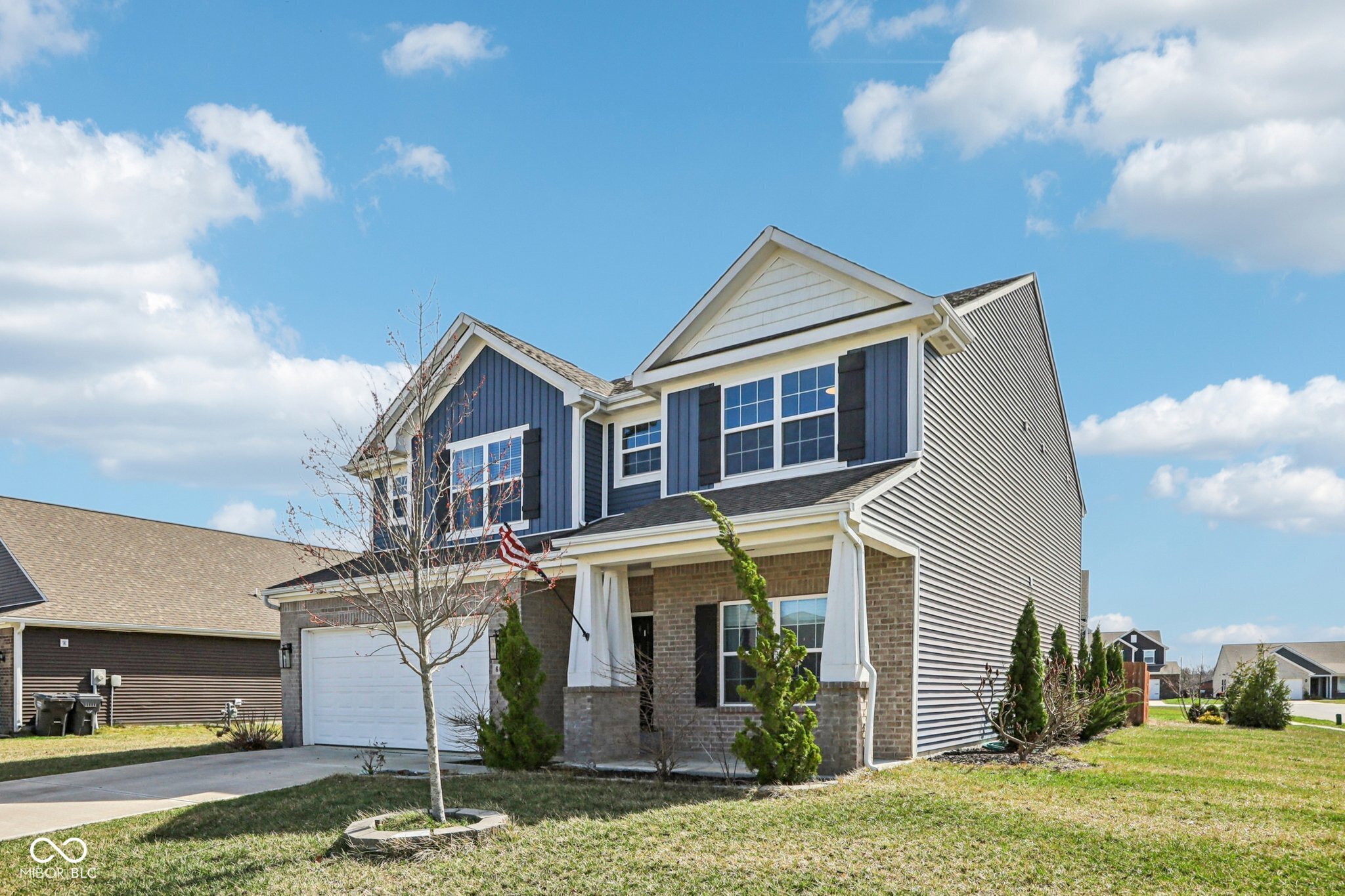 6673 Laurelwood Drive
