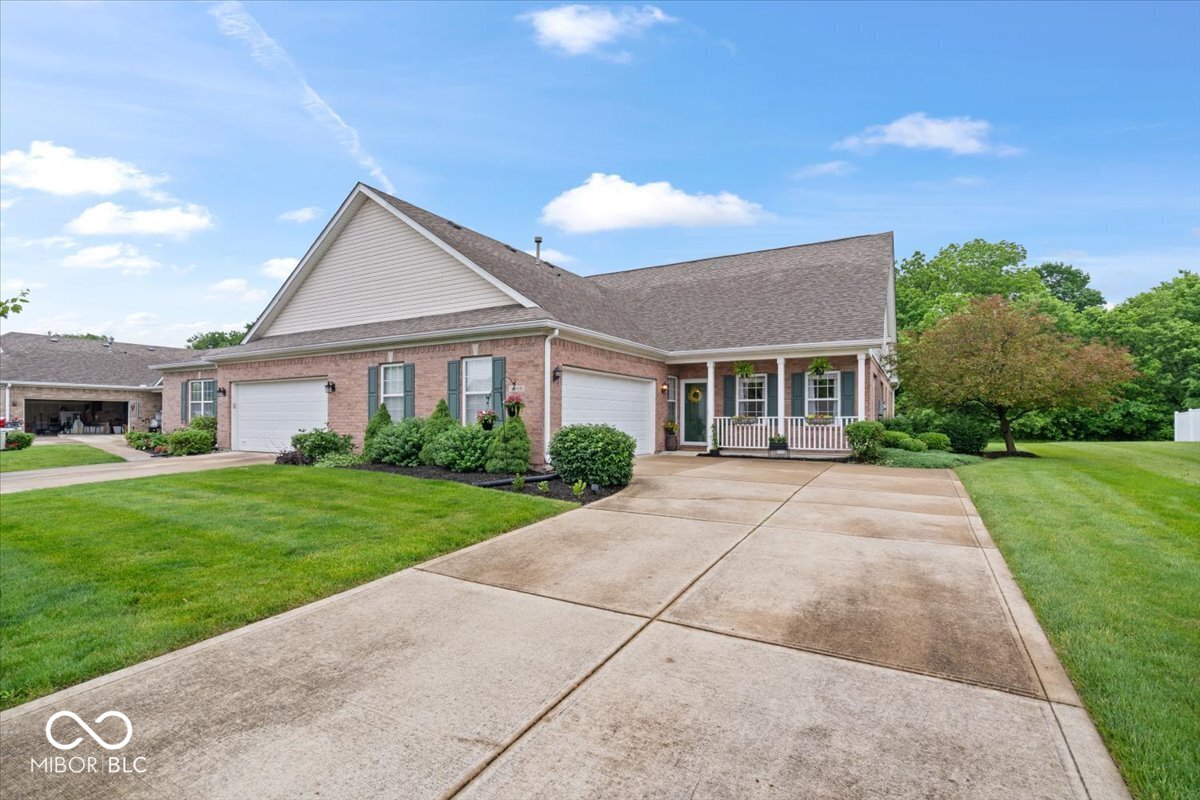 1905 Persimmon Grove Drive