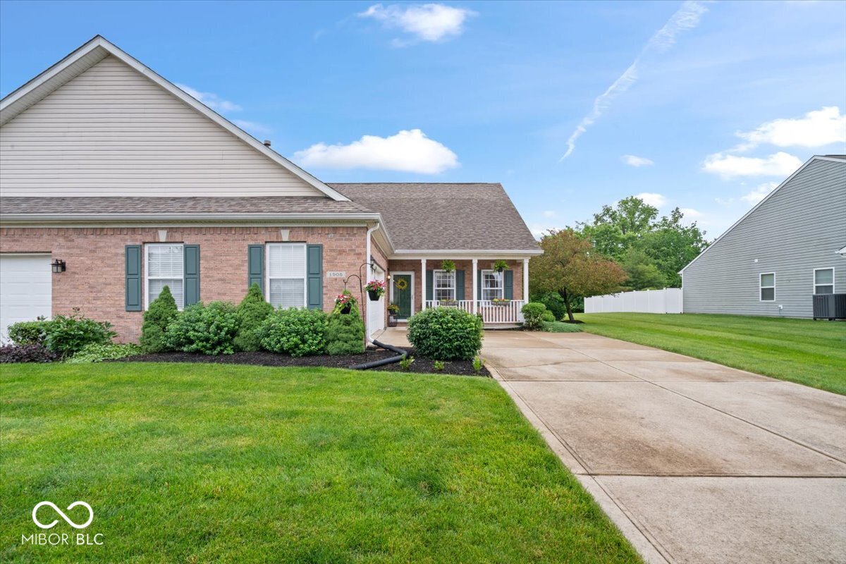 1905 Persimmon Grove Drive