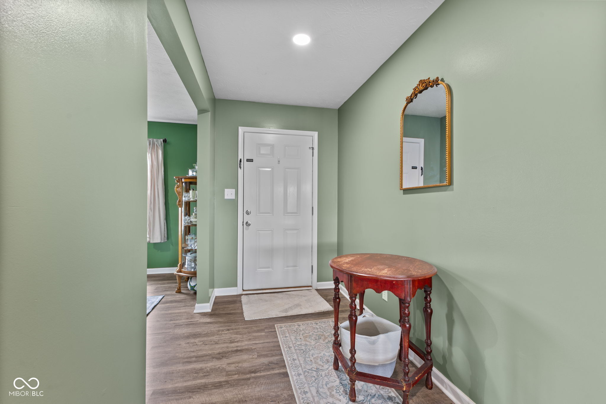 1951 Turning Leaf Drive