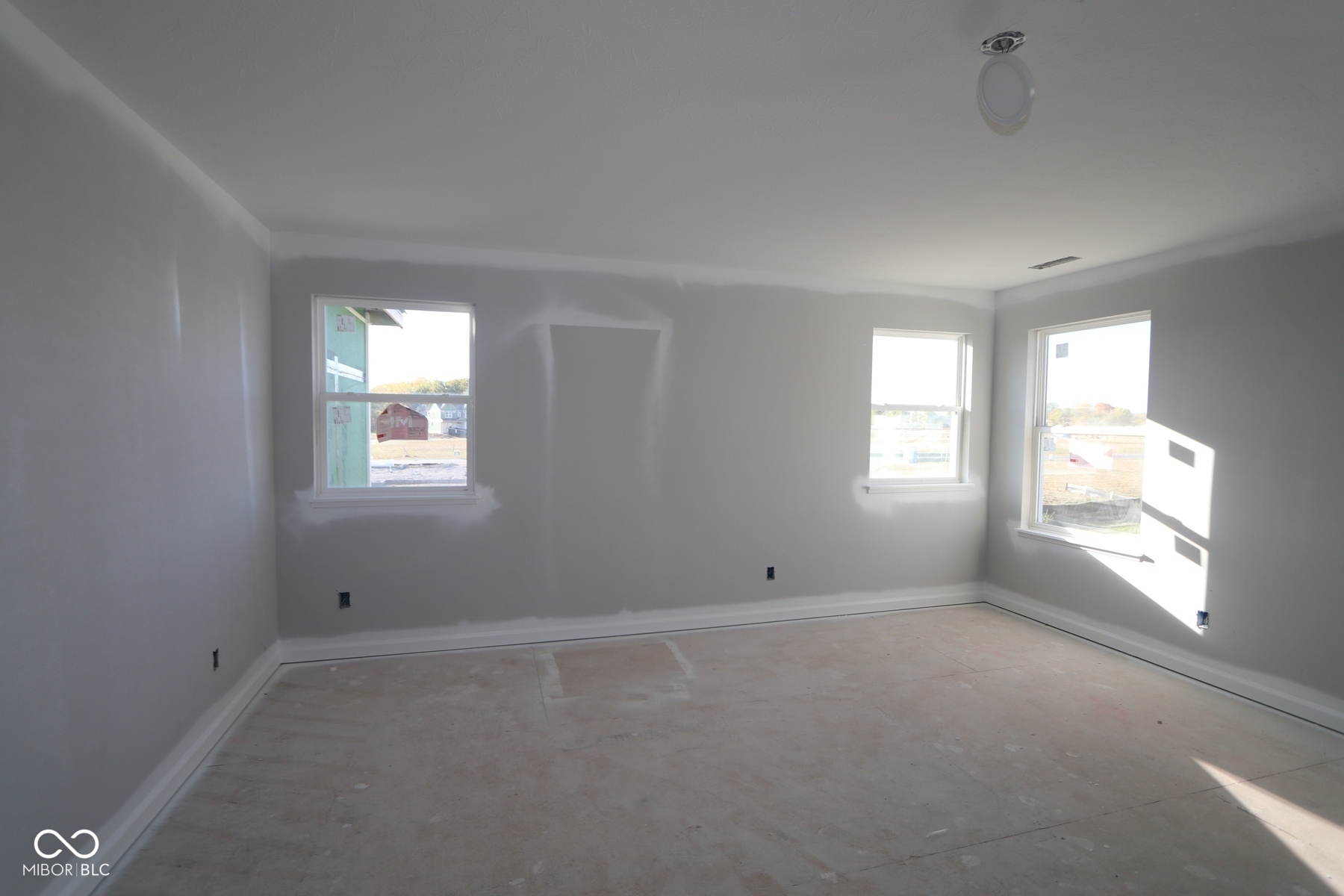 4928 Amber Crest Drive