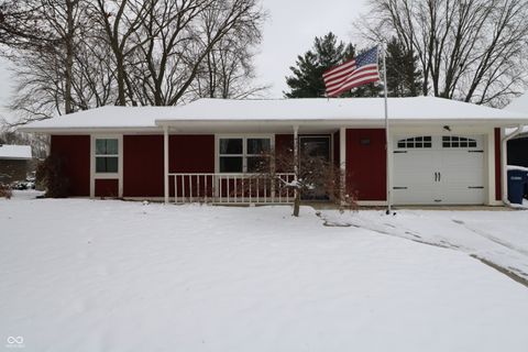 Photo of 1689 Nantucket Drive, Cicero, IN 46034 (MLS # 22076114)
