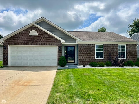 Photo of 6815 W Odessa Way, McCordsville, IN 46055 (MLS # 22121534)
