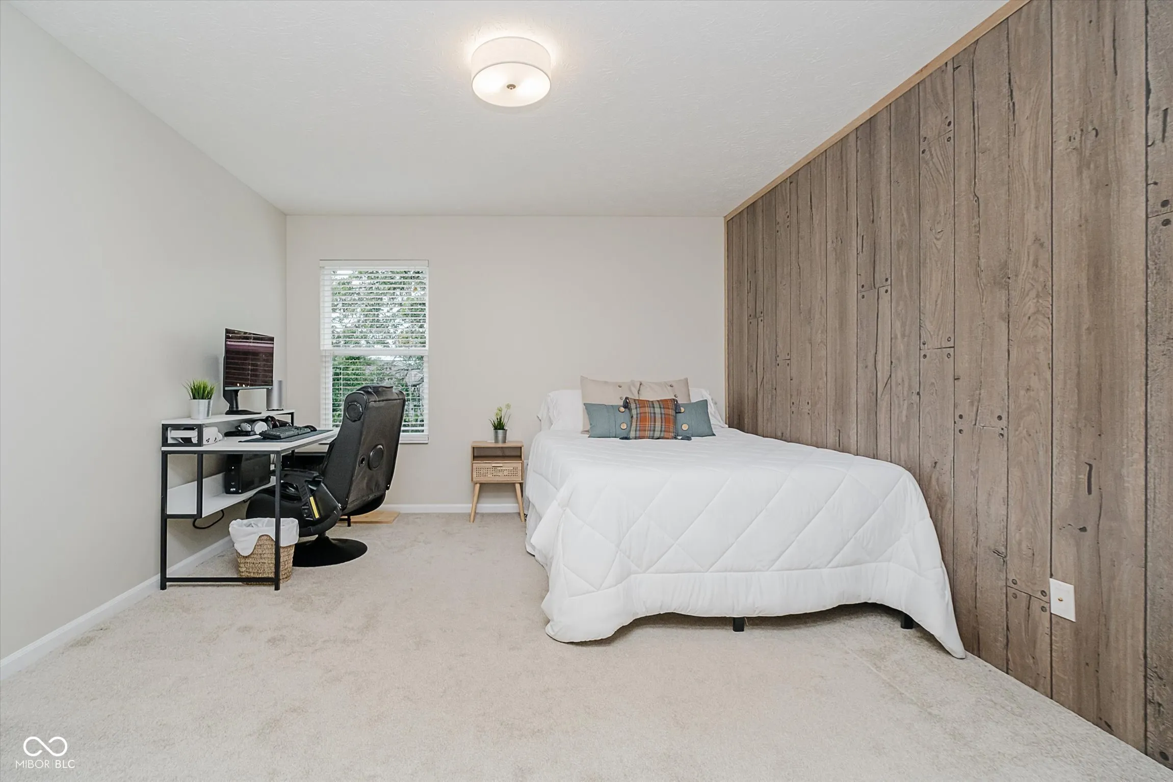 Fishers, Indiana 46037, United States, 5 Bedrooms Bedrooms, ,4 BathroomsBathrooms,Residential,Active,192050