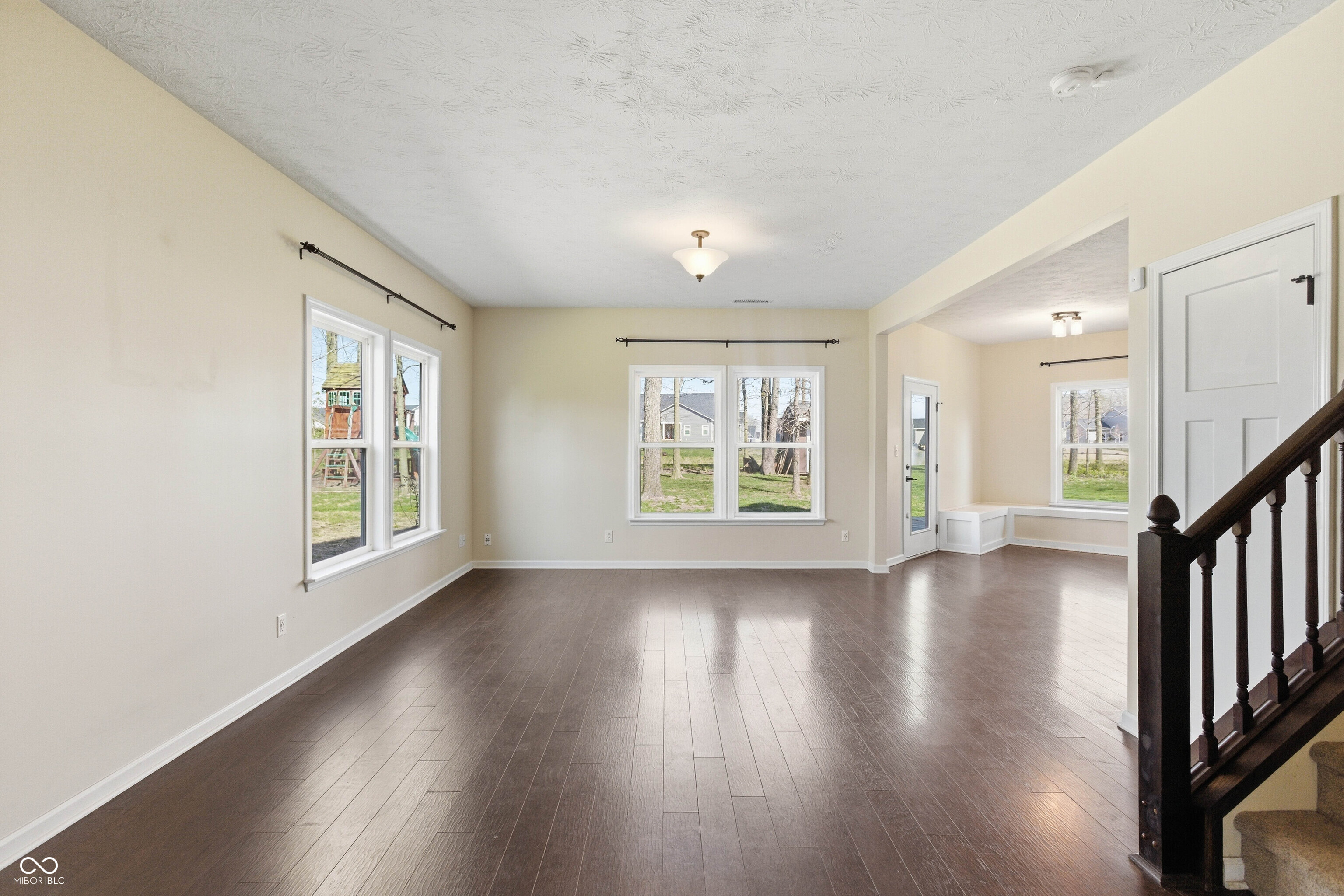 875 Harvest Ridge Drive