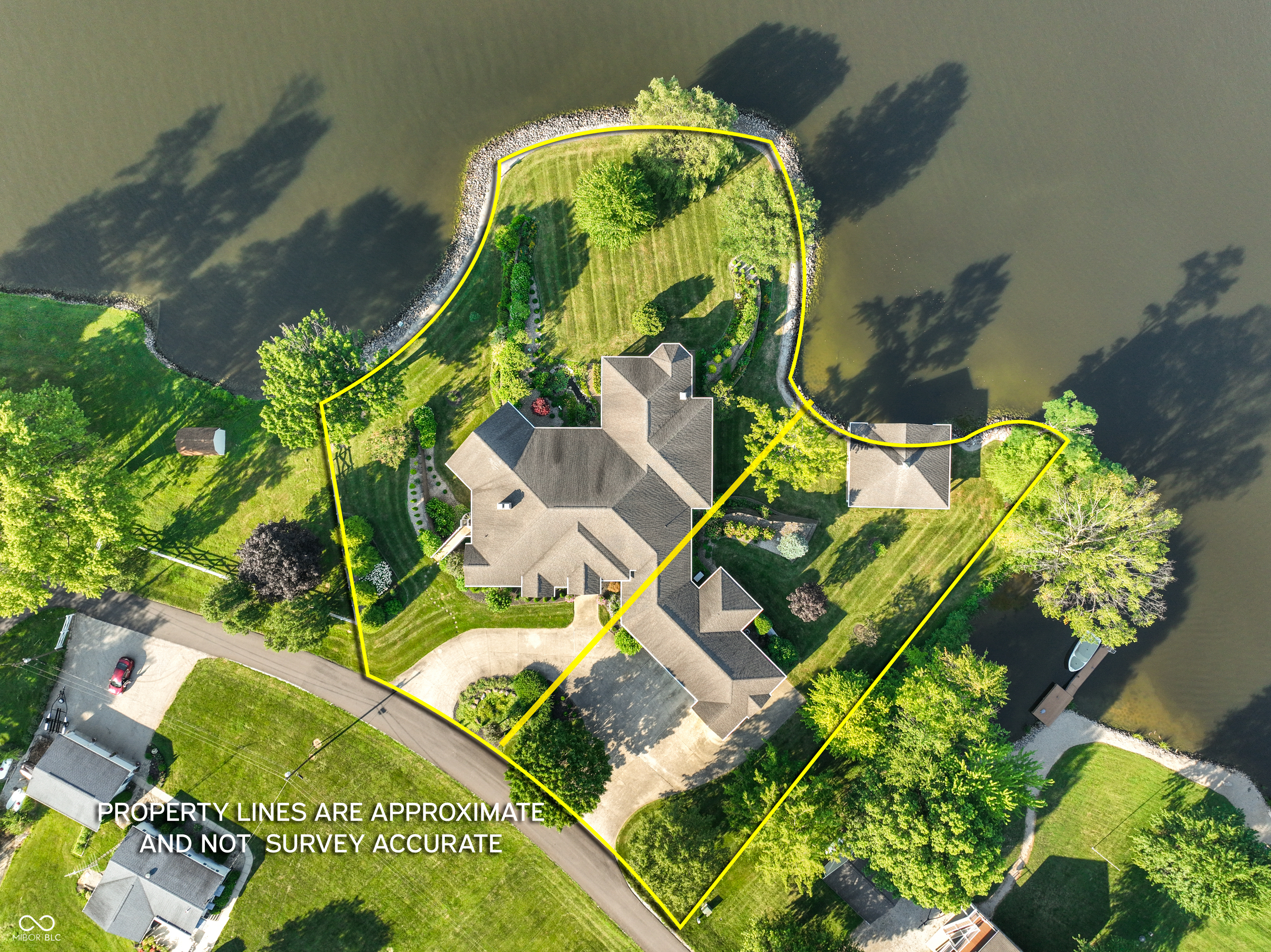 348 SW Shoshone Trail