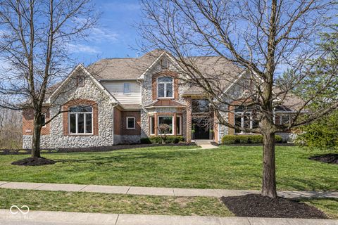 Photo of 10703 Club Chase, Fishers, IN 46037 (MLS # 22091361)