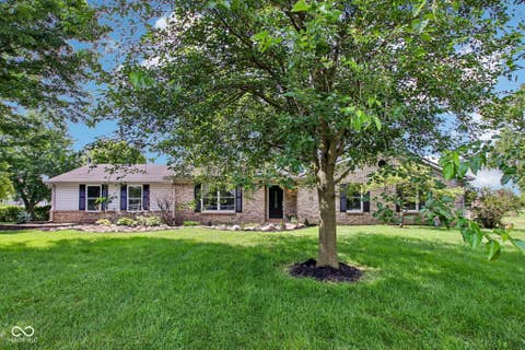 Photo of 7525 E Hanna Avenue, Indianapolis, IN 46239 (MLS # 22112084)