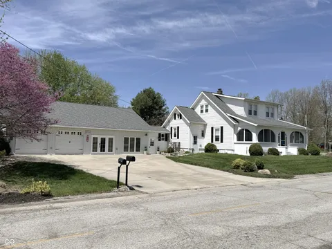 1413 E Main Street, Crawfordsville, IN 47933 - MLS#: 22034370