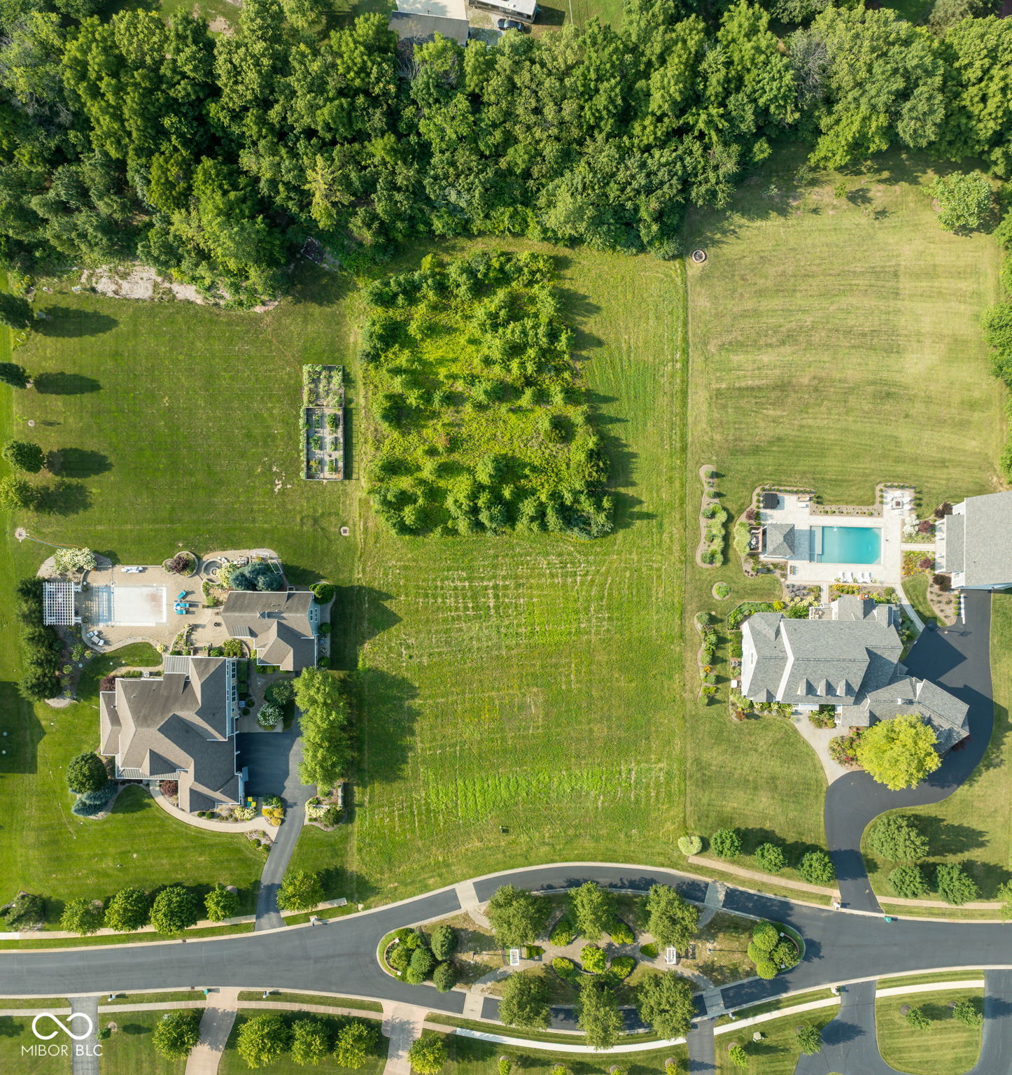 9480 Pleasant View