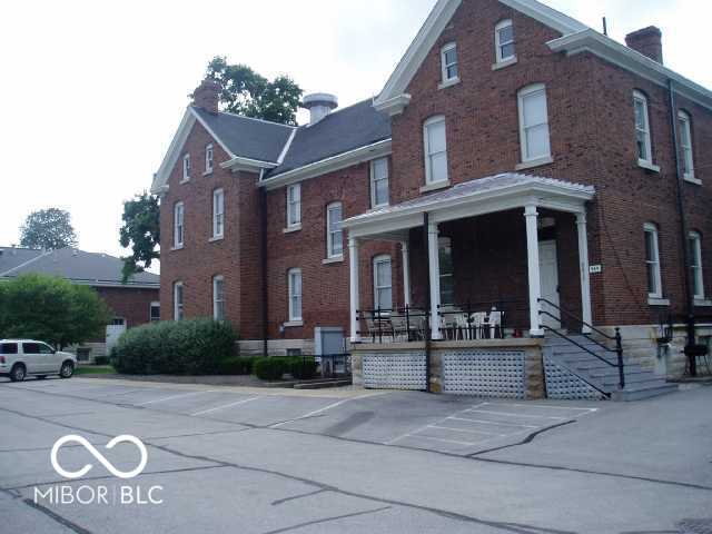 5835 Lawton Loop E Drive