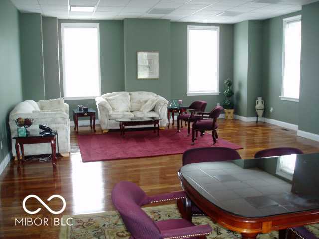 5835 Lawton Loop E Drive