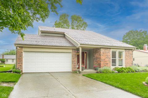 Photo of 12002 Corbin Drive, Fishers, IN 46038 (MLS # 22100741)